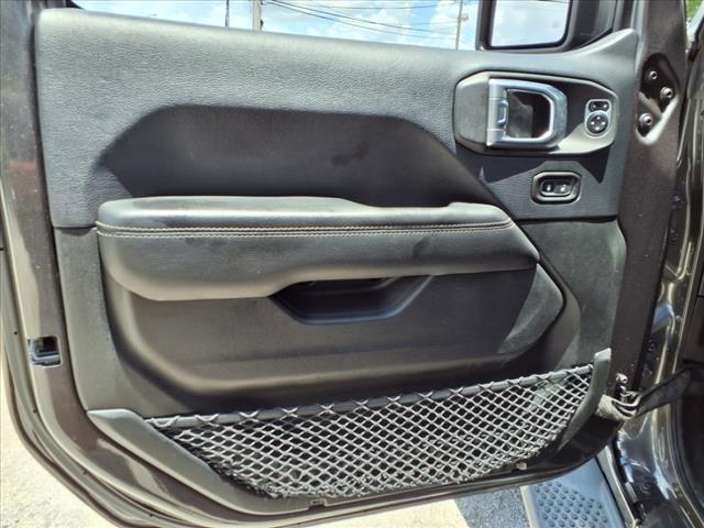 used 2018 Jeep Wrangler Unlimited car, priced at $17,995