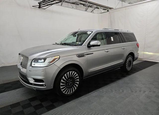 used 2020 Lincoln Navigator L car, priced at $31,990