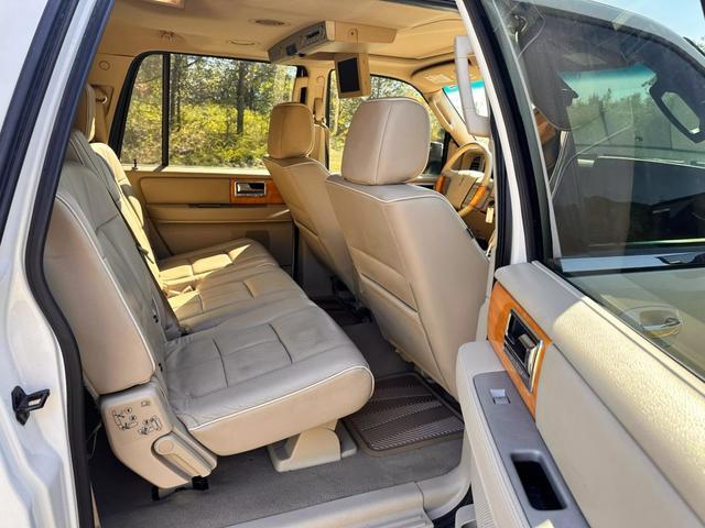 used 2008 Lincoln Navigator car, priced at $9,990