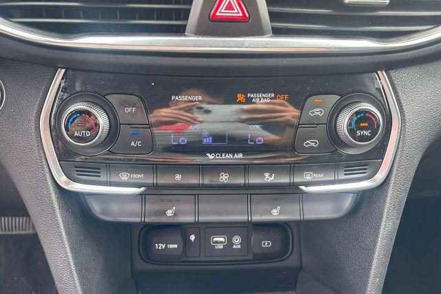 used 2020 Hyundai Santa Fe car, priced at $14,990