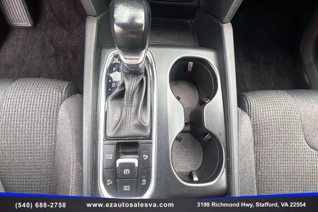 used 2020 Hyundai Santa Fe car, priced at $14,990