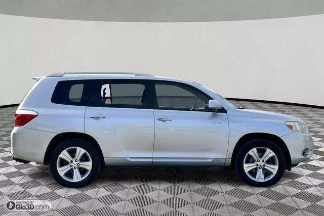 used 2008 Toyota Highlander car, priced at $6,990