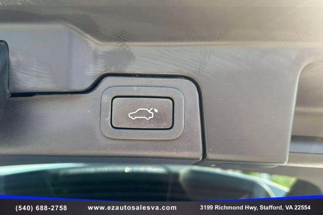 used 2014 Land Rover Range Rover Evoque car, priced at $11,990