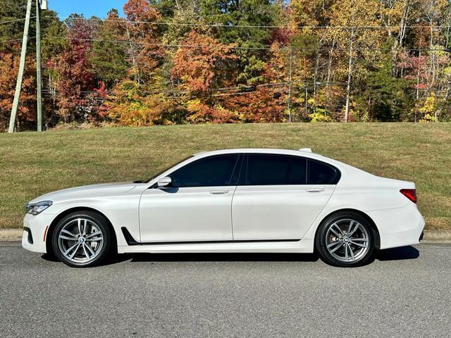 used 2018 BMW 750 car