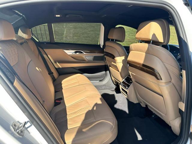 used 2018 BMW 750 car