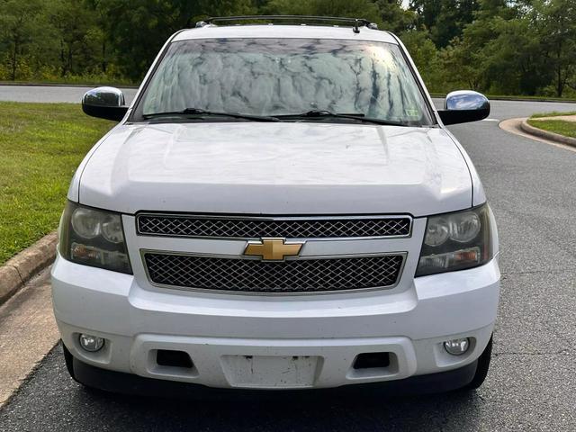 used 2009 Chevrolet Suburban car, priced at $12,990