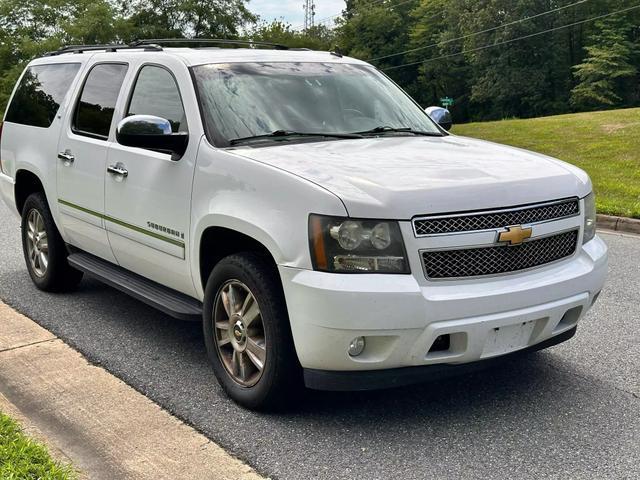 used 2009 Chevrolet Suburban car, priced at $12,990