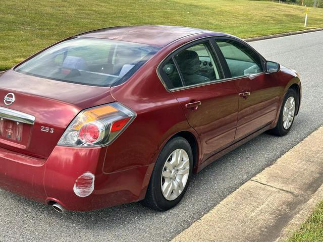 used 2011 Nissan Altima car