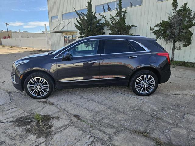 used 2017 Cadillac XT5 car, priced at $11,999