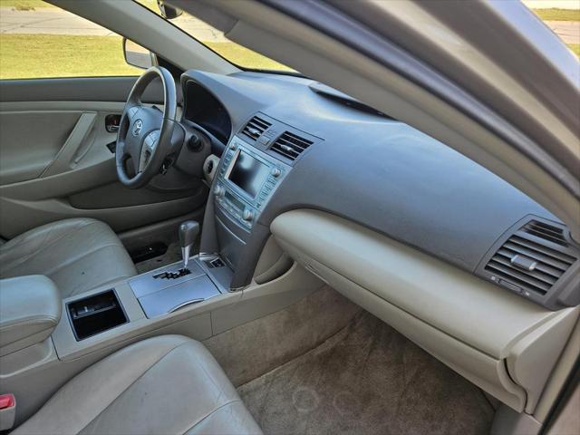 used 2007 Toyota Camry Hybrid car, priced at $6,499