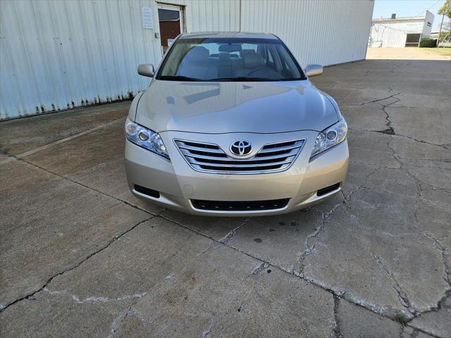 used 2007 Toyota Camry Hybrid car, priced at $6,499