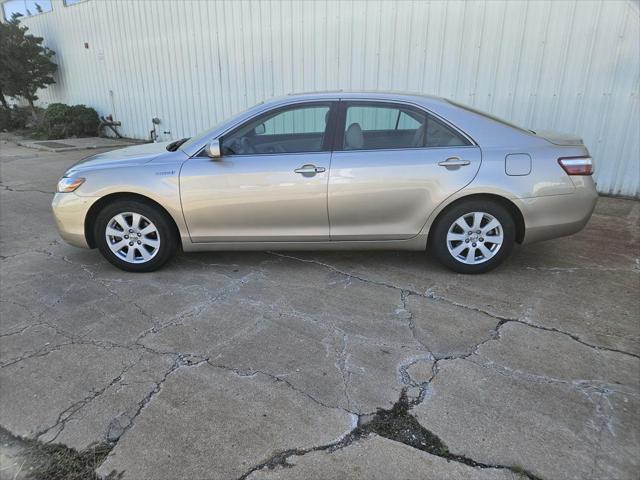 used 2007 Toyota Camry Hybrid car, priced at $6,499