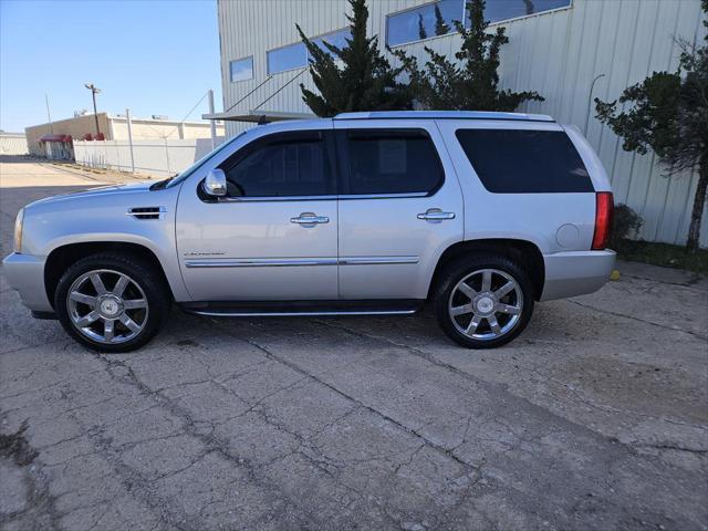 used 2011 Cadillac Escalade car, priced at $11,999