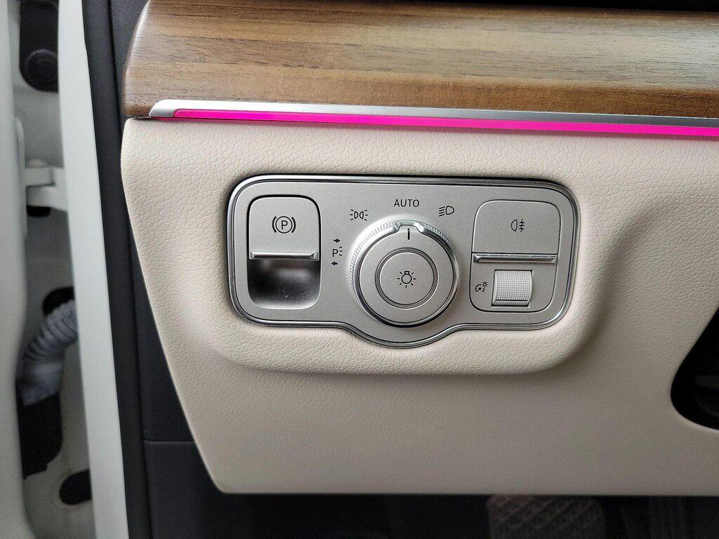 used 2023 Mercedes-Benz GLE 350 car, priced at $32,998