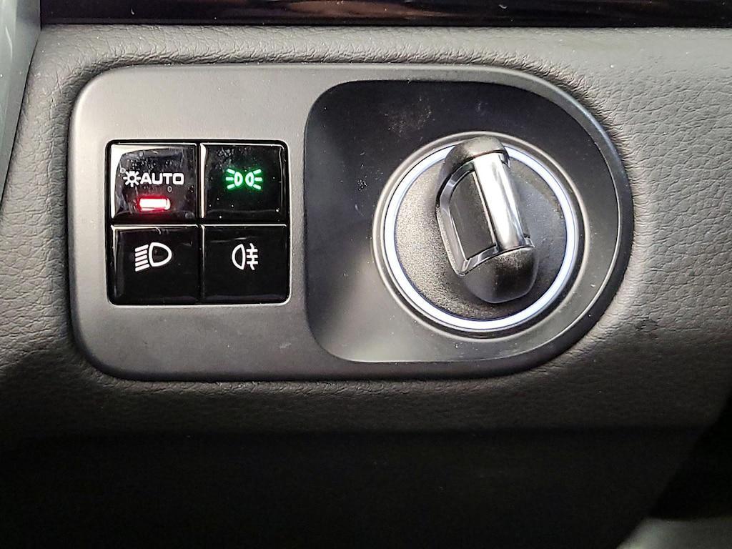 used 2021 Porsche Cayenne car, priced at $39,998