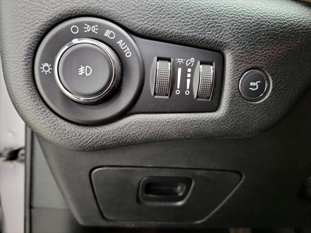 used 2018 Jeep Cherokee car, priced at $18,998