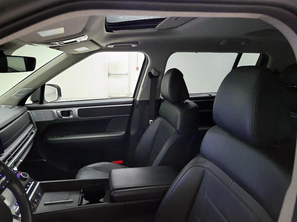 used 2024 Hyundai Santa Fe car, priced at $34,998