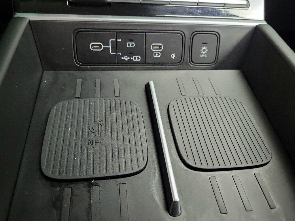 used 2024 Hyundai Santa Fe car, priced at $34,998