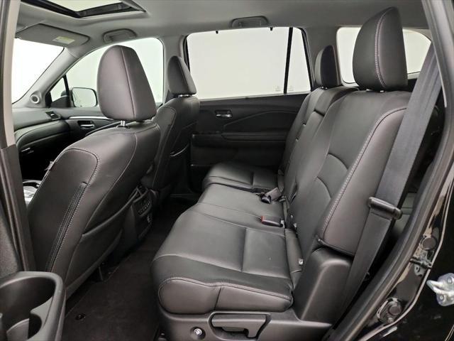 used 2021 Honda Pilot car, priced at $28,998