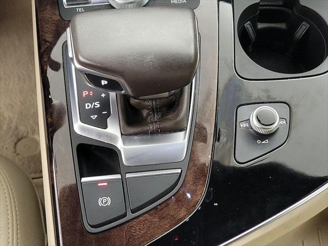 used 2017 Audi Q7 car, priced at $29,998