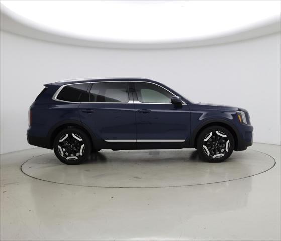 used 2024 Kia Telluride car, priced at $41,998