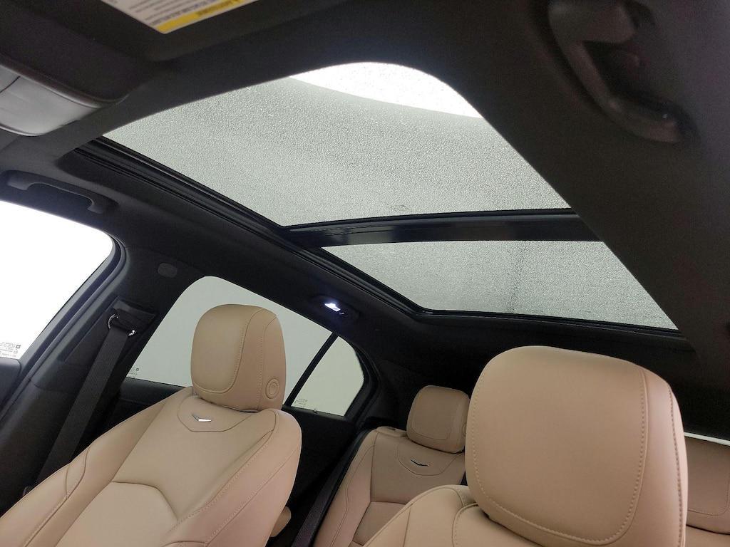 used 2024 Cadillac XT4 car, priced at $38,998