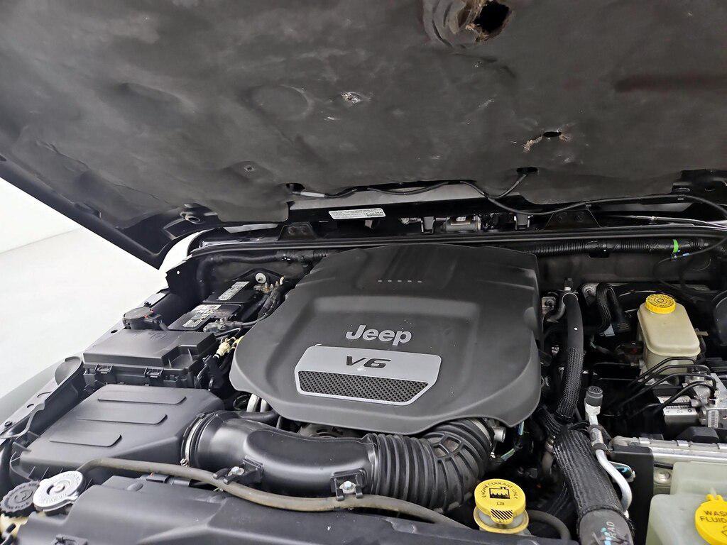 used 2014 Jeep Wrangler Unlimited car, priced at $19,998