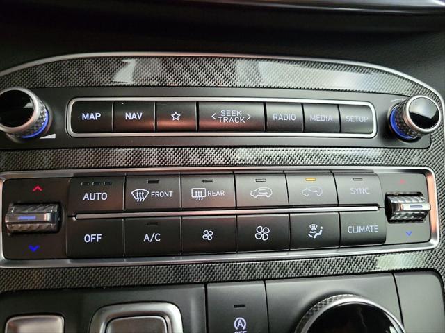 used 2023 Hyundai Santa Fe car, priced at $23,998
