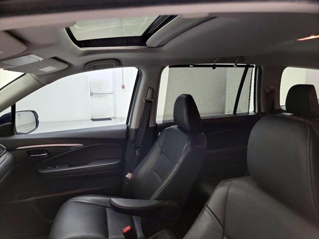 used 2021 Honda Pilot car, priced at $30,998