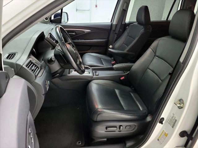 used 2021 Honda Pilot car, priced at $30,998