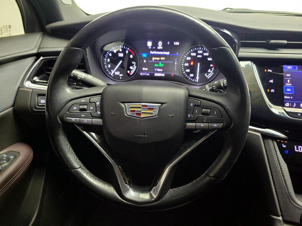 used 2022 Cadillac XT6 car, priced at $34,998
