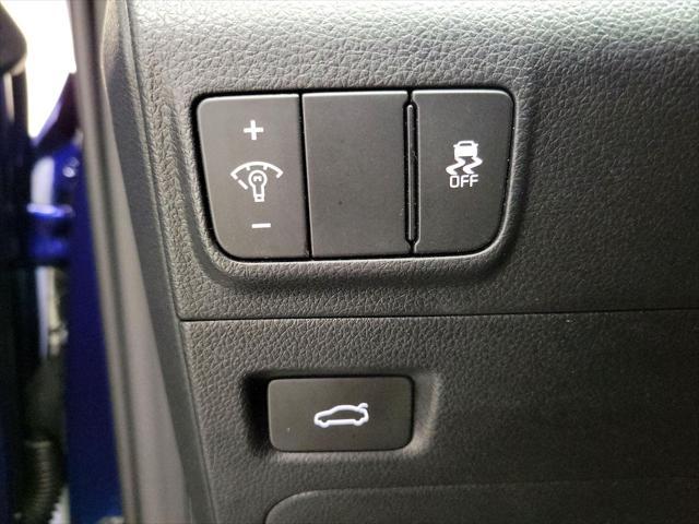 used 2025 Kia K5 car, priced at $29,998