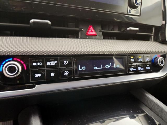 used 2023 Kia Sportage Hybrid car, priced at $21,998