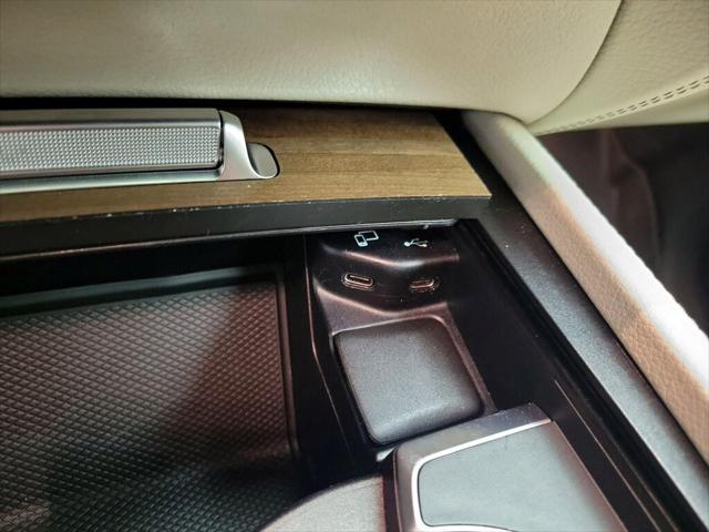 used 2022 Mercedes-Benz GLE 350 car, priced at $45,998