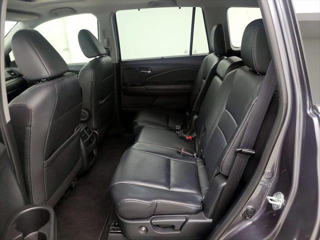 used 2022 Honda Pilot car, priced at $32,998