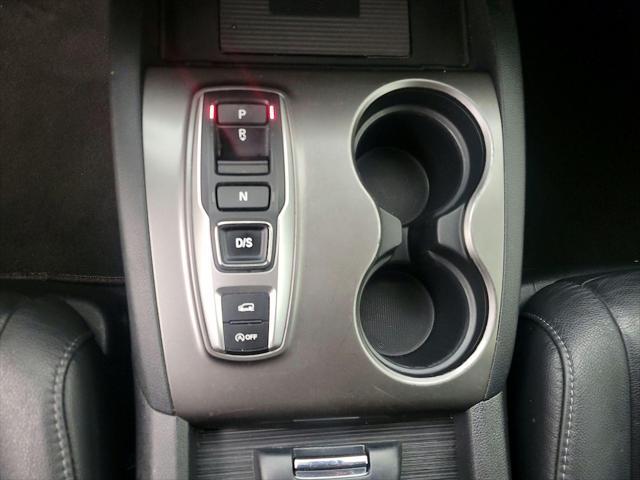 used 2022 Honda Pilot car, priced at $32,998