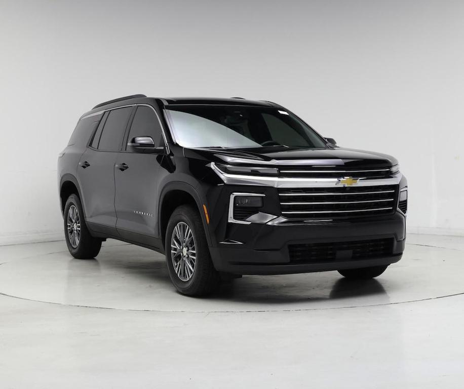 used 2025 Chevrolet Traverse car, priced at $41,998