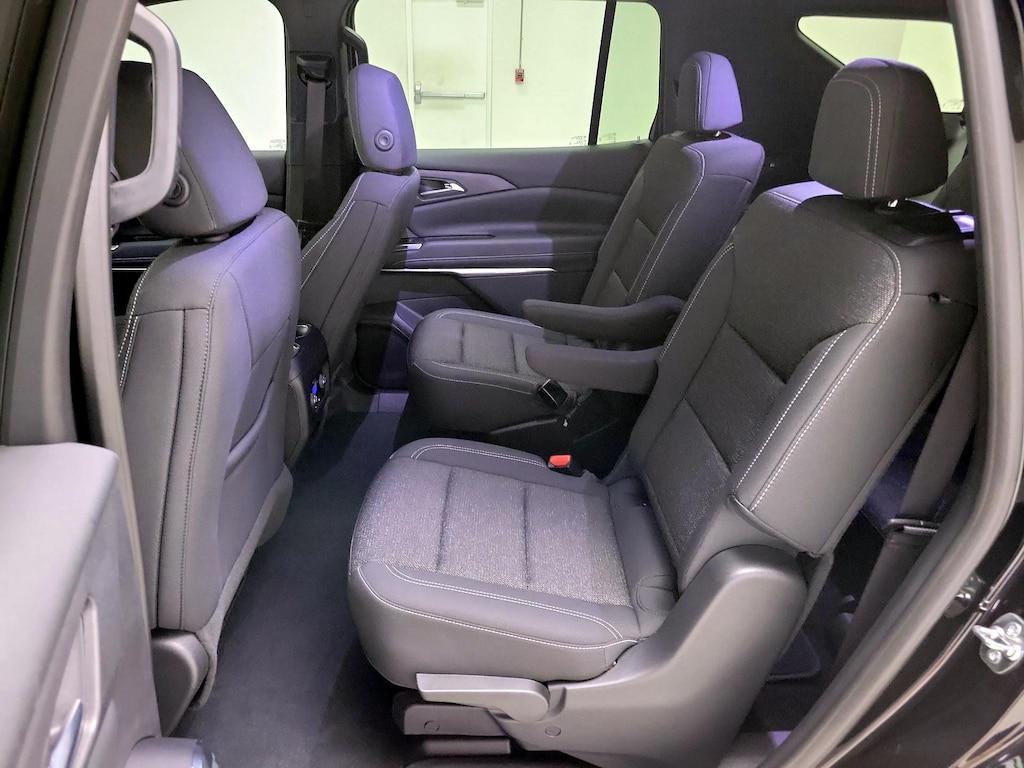 used 2025 Chevrolet Traverse car, priced at $41,998