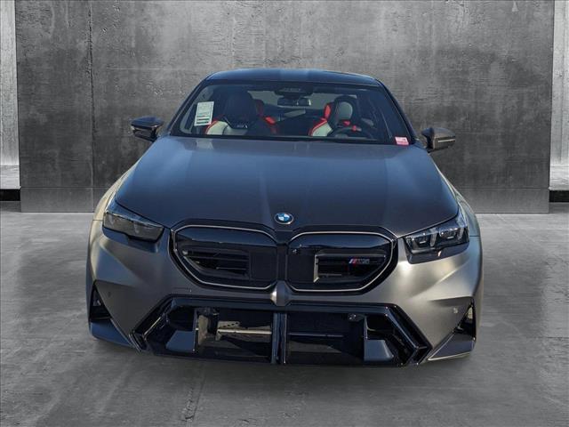 new 2025 BMW M5 car