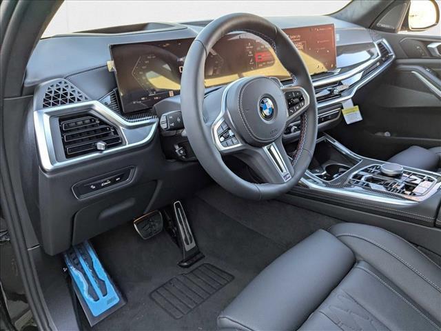 new 2025 BMW X7 car, priced at $115,555