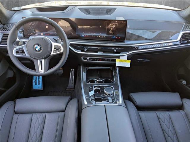 new 2025 BMW X7 car, priced at $115,555