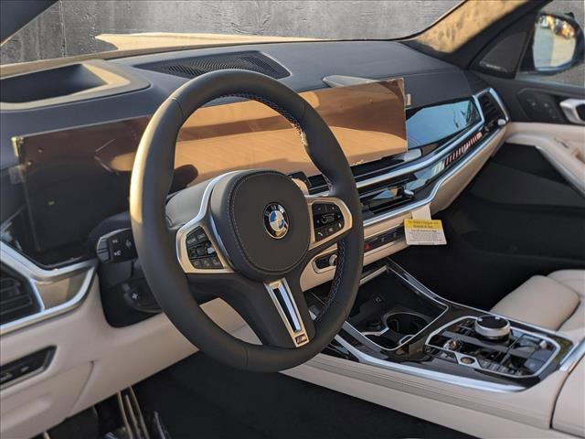 new 2025 BMW X7 car, priced at $118,955