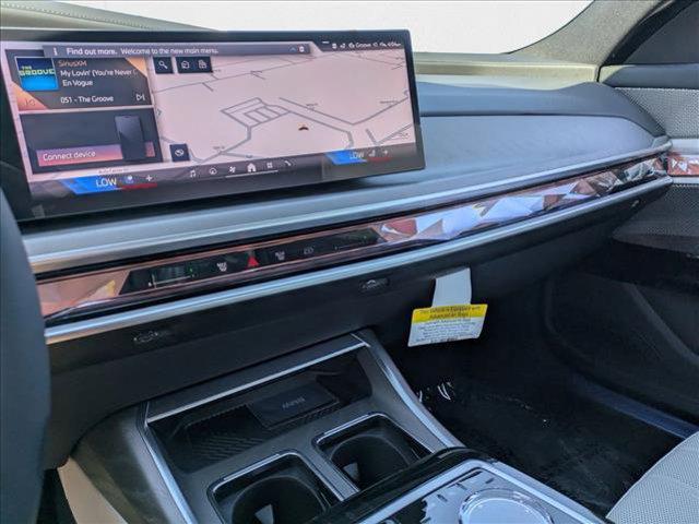 new 2025 BMW 760 car, priced at $129,625