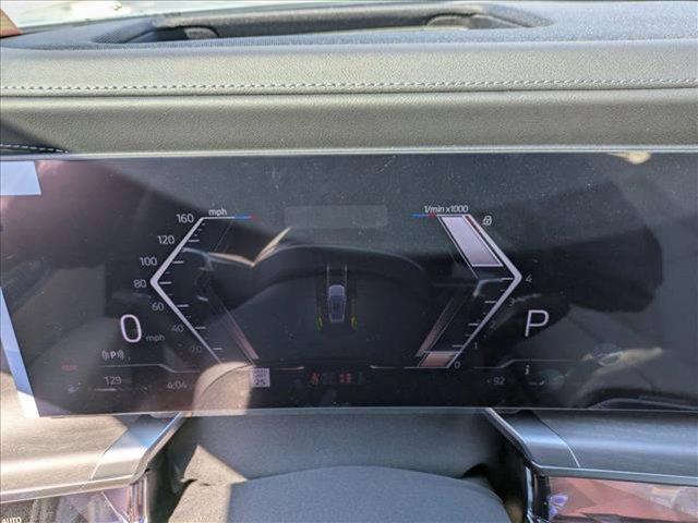 new 2025 BMW 760 car, priced at $129,625
