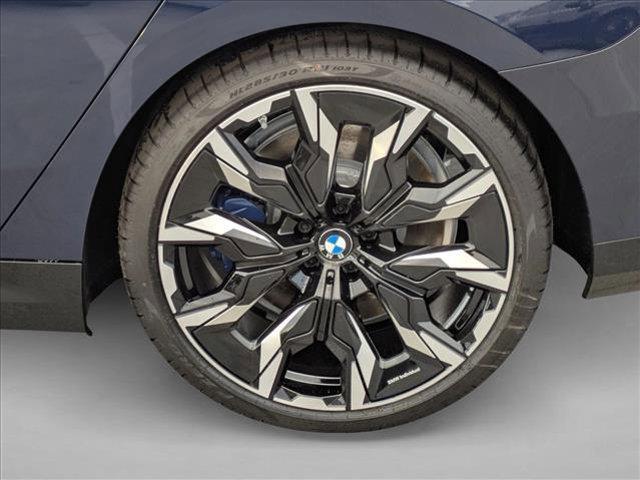 new 2026 BMW 550e car, priced at $92,740