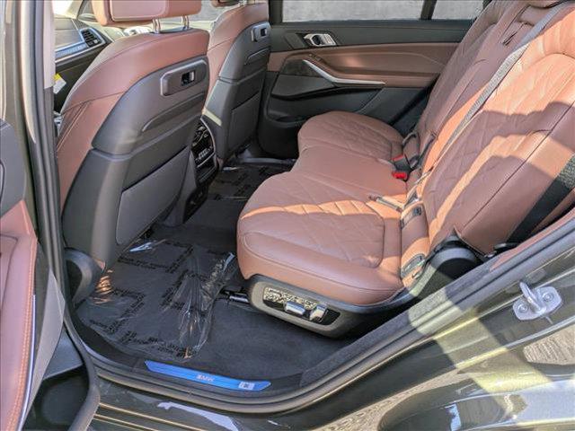 new 2026 BMW X7 car, priced at $89,425