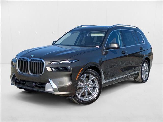 new 2026 BMW X7 car, priced at $89,425