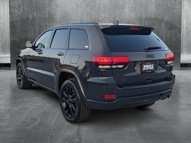 used 2017 Jeep Grand Cherokee car, priced at $15,141