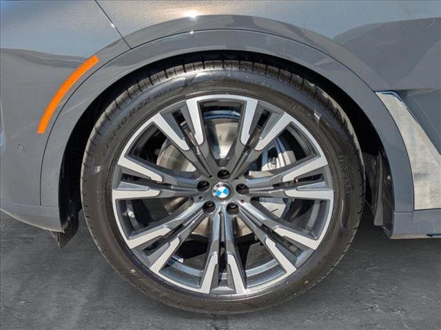 new 2026 BMW X7 car, priced at $96,265
