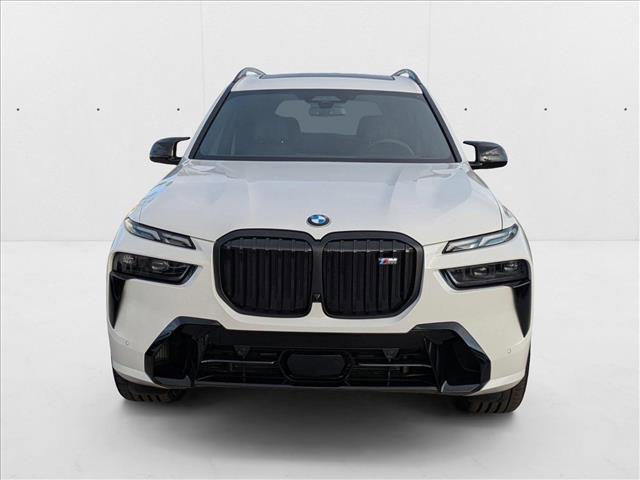 new 2025 BMW X7 car, priced at $122,520